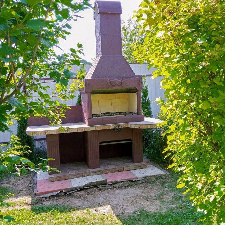 Печь № 14 — Печь барбекю с широкой топкой и рабочим столом (или мойкой)